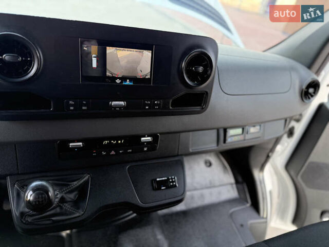 Белый Мерседес Sprinter, объемом двигателя 2.2 л и пробегом 233 тыс. км за 24900 $, фото 42 на Automoto.ua
