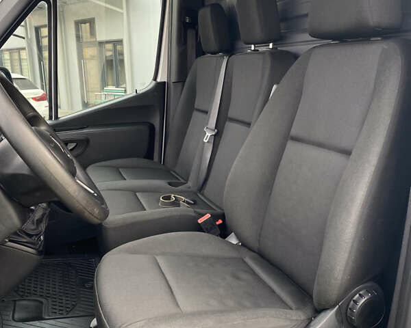 Білий Мерседес Sprinter, об'ємом двигуна 2.14 л та пробігом 202 тис. км за 24000 $, фото 18 на Automoto.ua