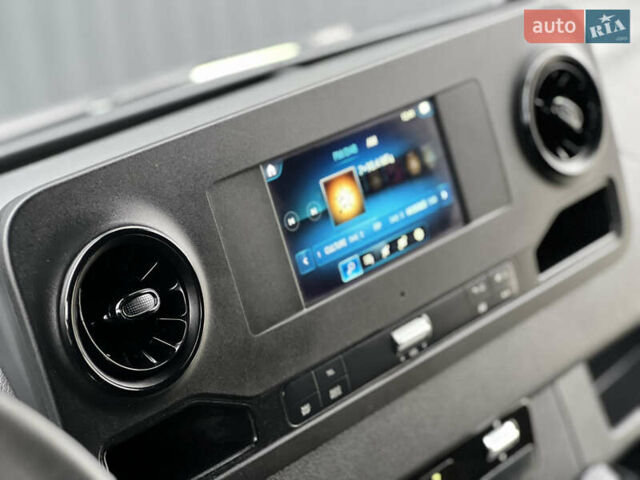 Білий Мерседес Sprinter, об'ємом двигуна 2.2 л та пробігом 249 тис. км за 23900 $, фото 108 на Automoto.ua