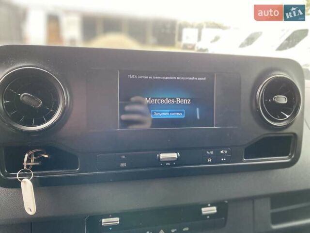 Белый Мерседес Sprinter, объемом двигателя 2.2 л и пробегом 193 тыс. км за 22400 $, фото 39 на Automoto.ua