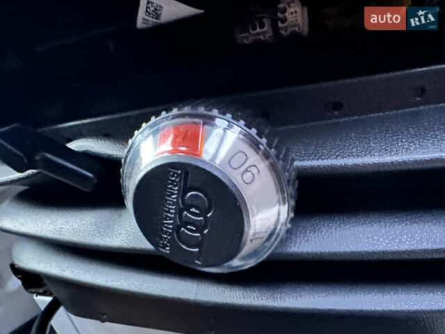 Білий Мерседес Sprinter, об'ємом двигуна 3 л та пробігом 170 тис. км за 67401 $, фото 19 на Automoto.ua