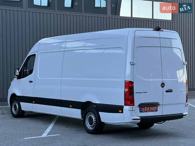 Белый Мерседес Sprinter, объемом двигателя 2.2 л и пробегом 203 тыс. км за 23800 $, фото 28 на Automoto.ua