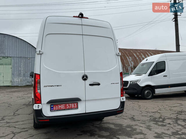 Белый Мерседес Sprinter, объемом двигателя 2.14 л и пробегом 256 тыс. км за 26900 $, фото 6 на Automoto.ua