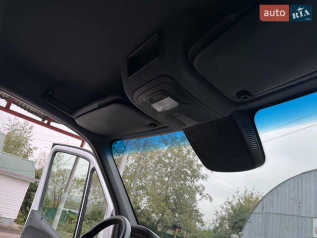 Белый Мерседес Sprinter, объемом двигателя 2.14 л и пробегом 256 тыс. км за 26900 $, фото 35 на Automoto.ua