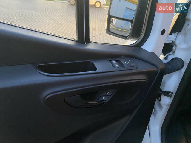 Белый Мерседес Sprinter, объемом двигателя 0 л и пробегом 183 тыс. км за 24800 $, фото 16 на Automoto.ua