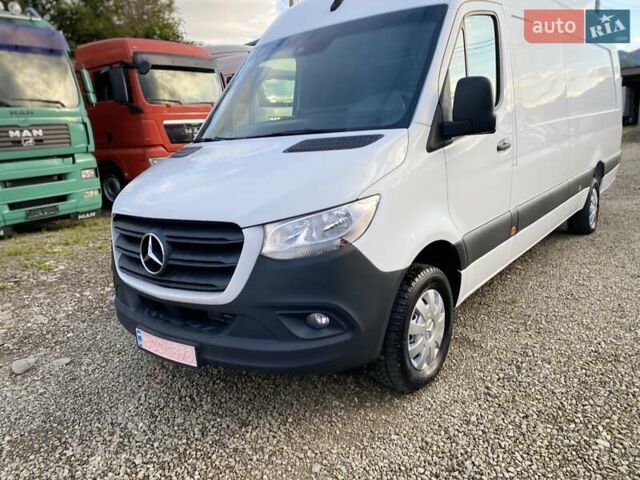 Белый Мерседес Sprinter, объемом двигателя 2.2 л и пробегом 150 тыс. км за 23370 $, фото 26 на Automoto.ua