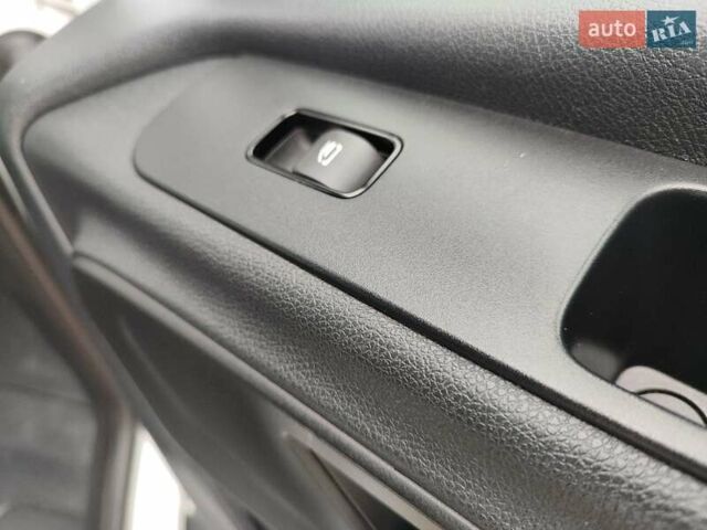 Белый Мерседес Sprinter, объемом двигателя 2.2 л и пробегом 246 тыс. км за 25700 $, фото 35 на Automoto.ua