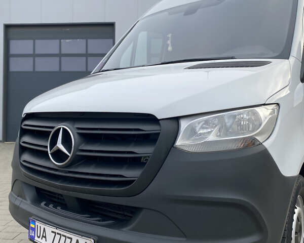 Білий Мерседес Sprinter, об'ємом двигуна 2.14 л та пробігом 202 тис. км за 24000 $, фото 13 на Automoto.ua