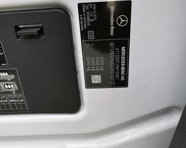 Білий Мерседес Sprinter, об'ємом двигуна 2.14 л та пробігом 265 тис. км за 21500 $, фото 19 на Automoto.ua