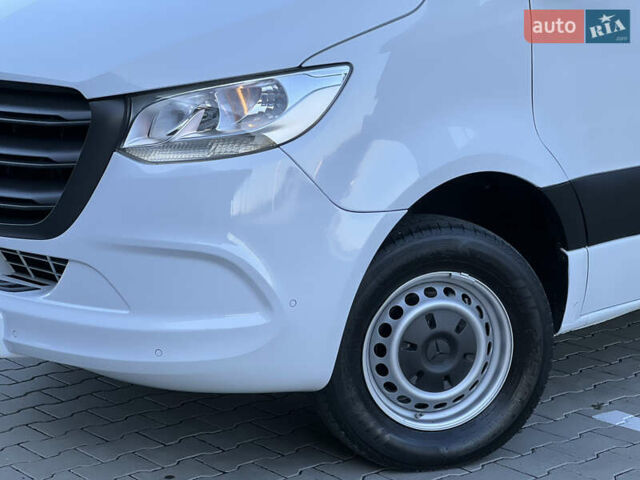 Белый Мерседес Sprinter, объемом двигателя 2.2 л и пробегом 203 тыс. км за 23800 $, фото 38 на Automoto.ua