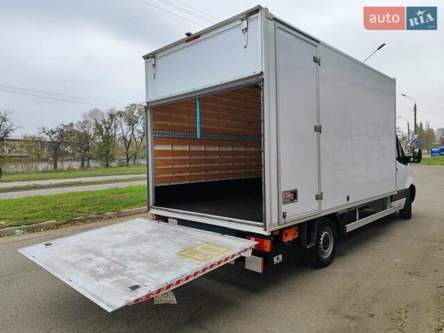Белый Мерседес Sprinter, объемом двигателя 2.2 л и пробегом 246 тыс. км за 25500 $, фото 11 на Automoto.ua