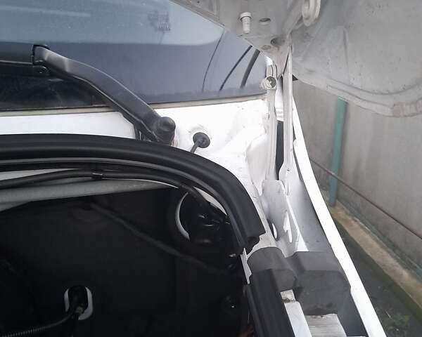 Белый Мерседес Sprinter, объемом двигателя 1.95 л и пробегом 214 тыс. км за 24900 $, фото 63 на Automoto.ua