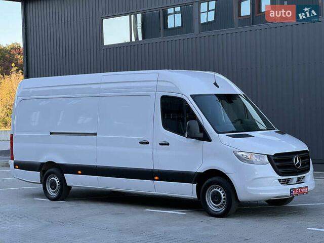 Белый Мерседес Sprinter, объемом двигателя 2.2 л и пробегом 203 тыс. км за 23800 $, фото 18 на Automoto.ua