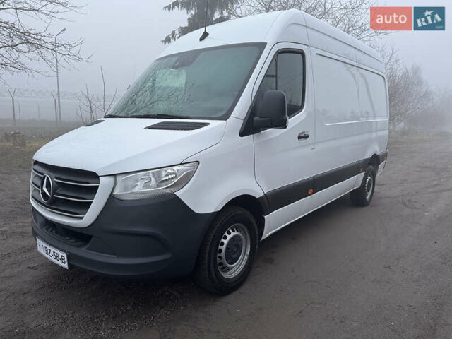Белый Мерседес Sprinter, объемом двигателя 2.2 л и пробегом 297 тыс. км за 24700 $, фото 6 на Automoto.ua