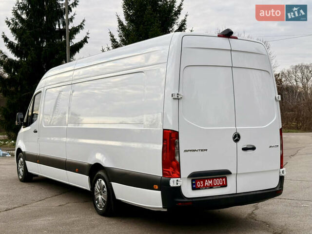 Белый Мерседес Sprinter, объемом двигателя 2.14 л и пробегом 299 тыс. км за 33900 $, фото 10 на Automoto.ua