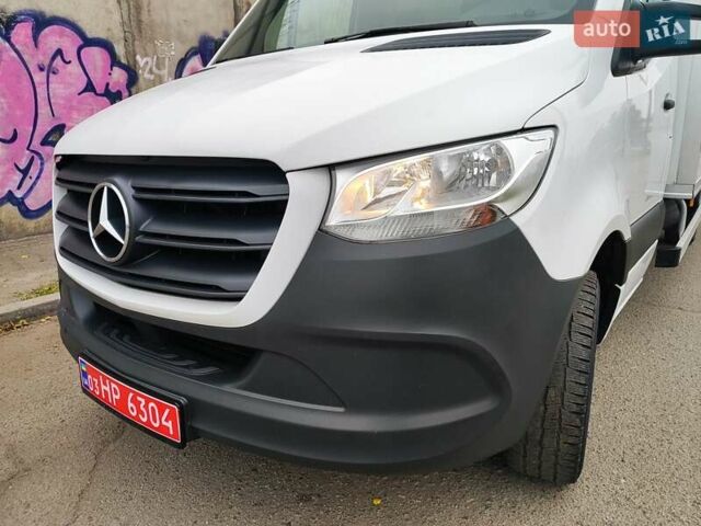 Белый Мерседес Sprinter, объемом двигателя 2.2 л и пробегом 246 тыс. км за 25700 $, фото 5 на Automoto.ua