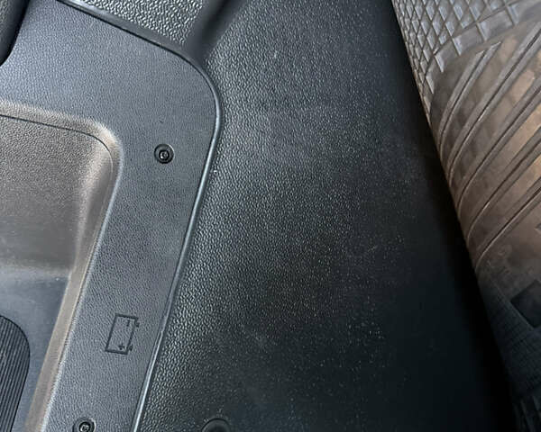 Білий Мерседес Sprinter, об'ємом двигуна 3 л та пробігом 260 тис. км за 34800 $, фото 42 на Automoto.ua