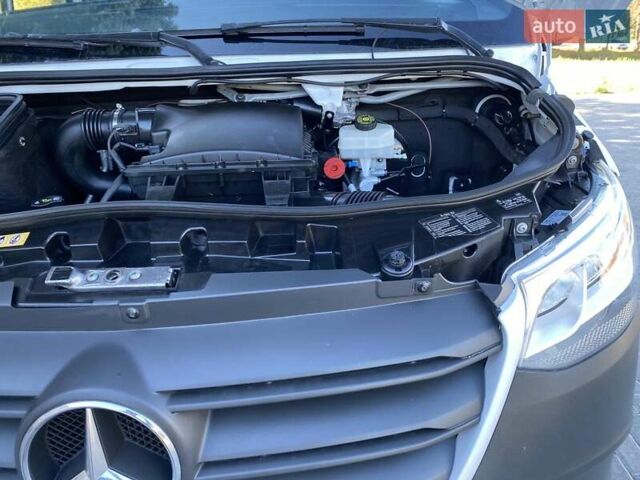 Білий Мерседес Sprinter, об'ємом двигуна 2.99 л та пробігом 173 тис. км за 33500 $, фото 44 на Automoto.ua