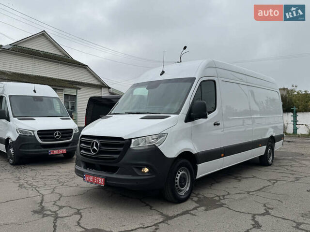 Белый Мерседес Sprinter, объемом двигателя 2.14 л и пробегом 256 тыс. км за 26900 $, фото 16 на Automoto.ua