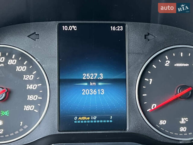 Белый Мерседес Sprinter, объемом двигателя 2.2 л и пробегом 203 тыс. км за 23800 $, фото 125 на Automoto.ua