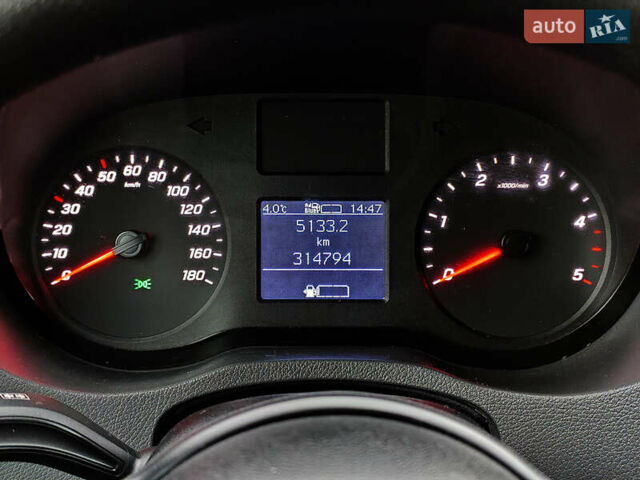 Белый Мерседес Sprinter, объемом двигателя 2.2 л и пробегом 314 тыс. км за 24900 $, фото 22 на Automoto.ua