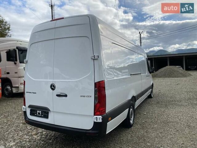 Белый Мерседес Sprinter, объемом двигателя 2.2 л и пробегом 193 тыс. км за 22400 $, фото 15 на Automoto.ua