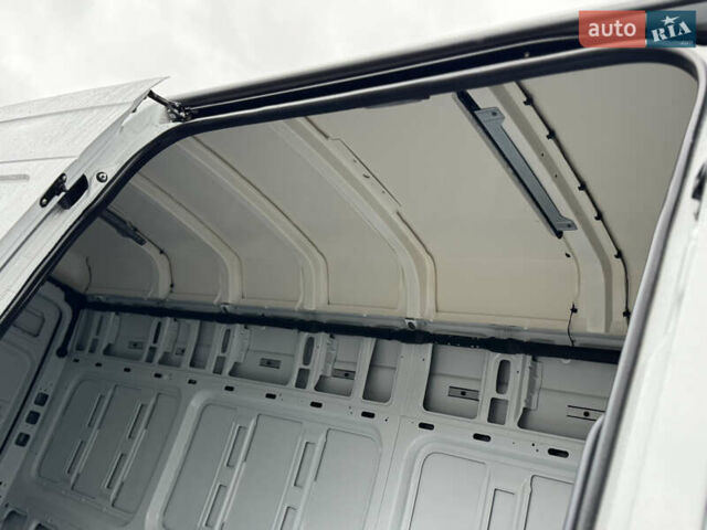Білий Мерседес Sprinter, об'ємом двигуна 0 л та пробігом 336 тис. км за 26700 $, фото 11 на Automoto.ua