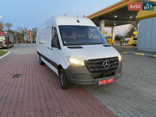 Белый Мерседес Sprinter, объемом двигателя 0 л и пробегом 183 тыс. км за 24800 $, фото 2 на Automoto.ua