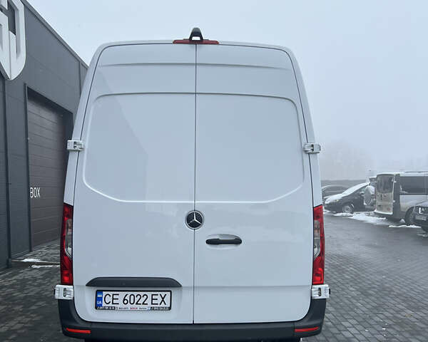 Белый Мерседес Sprinter, объемом двигателя 2.14 л и пробегом 308 тыс. км за 24500 $, фото 3 на Automoto.ua