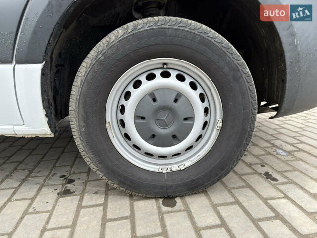 Білий Мерседес Sprinter, об'ємом двигуна 2.99 л та пробігом 274 тис. км за 35500 $, фото 11 на Automoto.ua