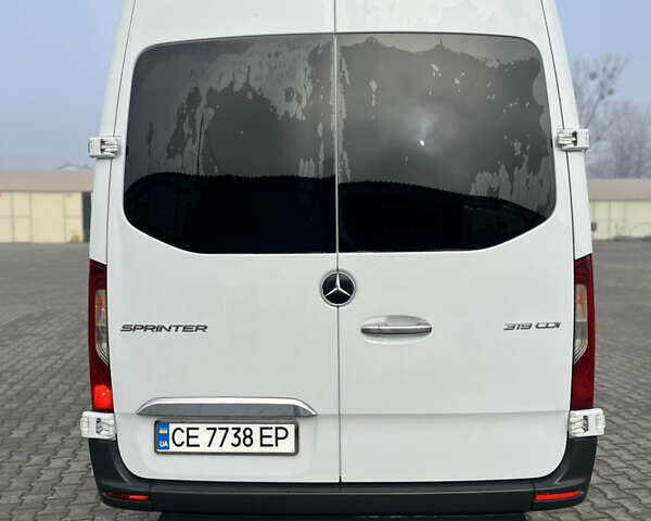 Білий Мерседес Sprinter, об'ємом двигуна 2.99 л та пробігом 386 тис. км за 44440 $, фото 4 на Automoto.ua