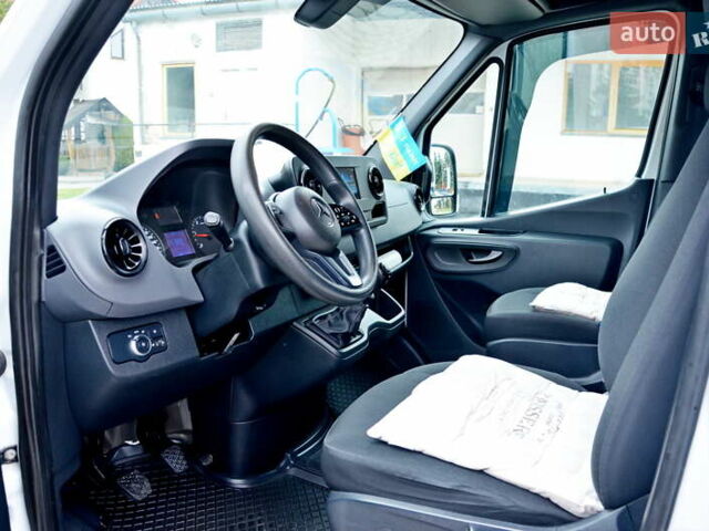 Білий Мерседес Sprinter, об'ємом двигуна 2.1 л та пробігом 144 тис. км за 28500 $, фото 13 на Automoto.ua
