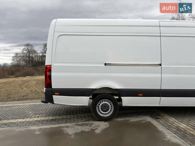 Білий Мерседес Sprinter, об'ємом двигуна 2.99 л та пробігом 274 тис. км за 35500 $, фото 4 на Automoto.ua