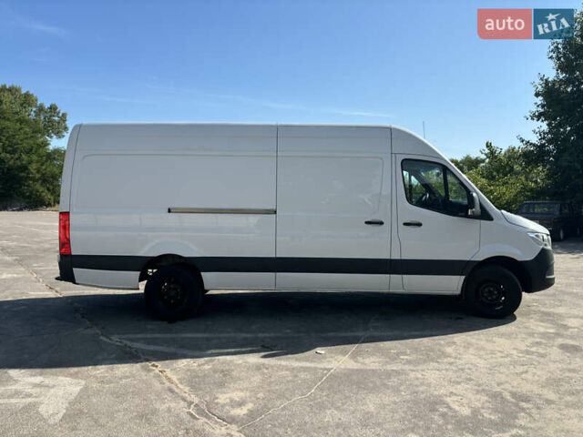 Белый Мерседес Sprinter, объемом двигателя 2.99 л и пробегом 65 тыс. км за 31800 $, фото 6 на Automoto.ua
