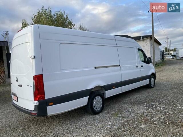 Белый Мерседес Sprinter, объемом двигателя 2.2 л и пробегом 150 тыс. км за 23370 $, фото 17 на Automoto.ua