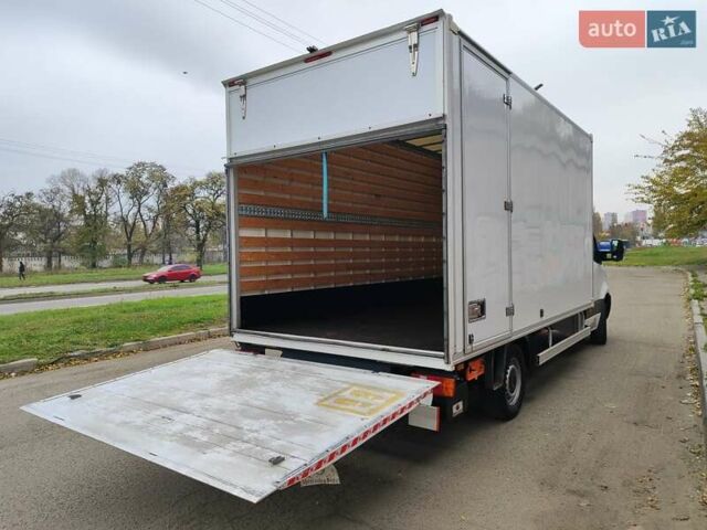Белый Мерседес Sprinter, объемом двигателя 2.2 л и пробегом 246 тыс. км за 26499 $, фото 20 на Automoto.ua