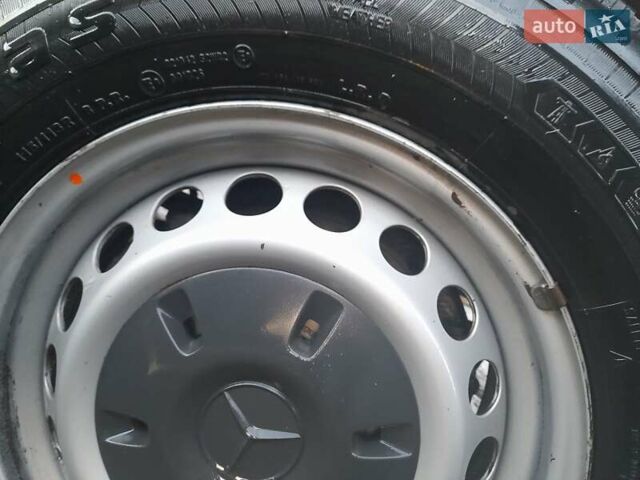 Белый Мерседес Sprinter, объемом двигателя 1.95 л и пробегом 214 тыс. км за 24900 $, фото 65 на Automoto.ua