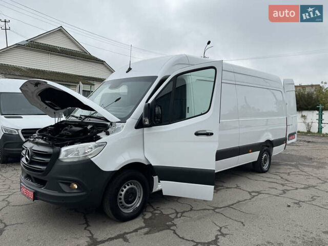 Белый Мерседес Sprinter, объемом двигателя 2.14 л и пробегом 256 тыс. км за 26900 $, фото 52 на Automoto.ua