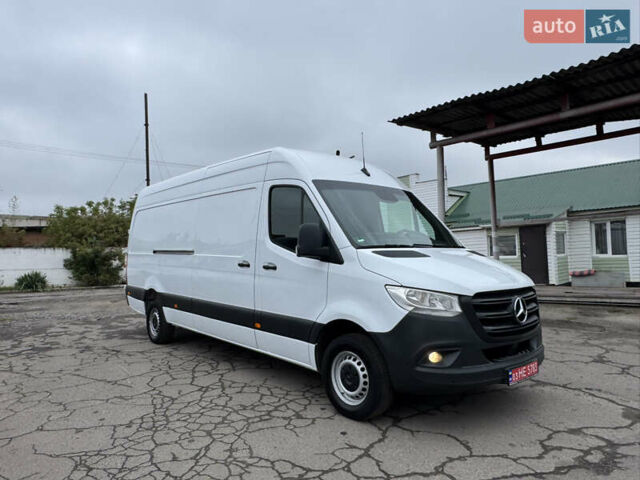 Белый Мерседес Sprinter, объемом двигателя 2.14 л и пробегом 256 тыс. км за 26900 $, фото 11 на Automoto.ua