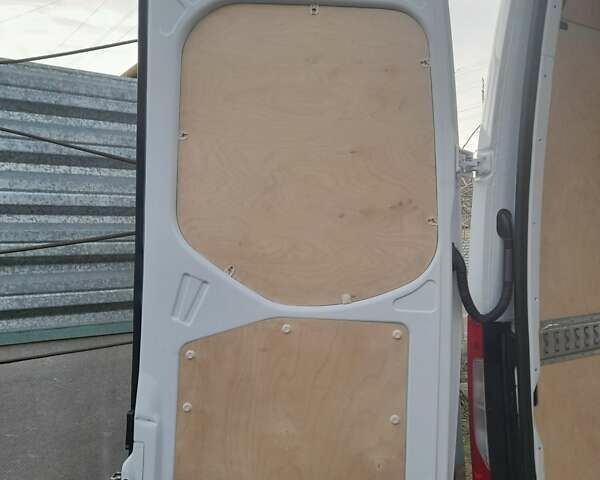 Белый Мерседес Sprinter, объемом двигателя 1.95 л и пробегом 214 тыс. км за 24900 $, фото 43 на Automoto.ua