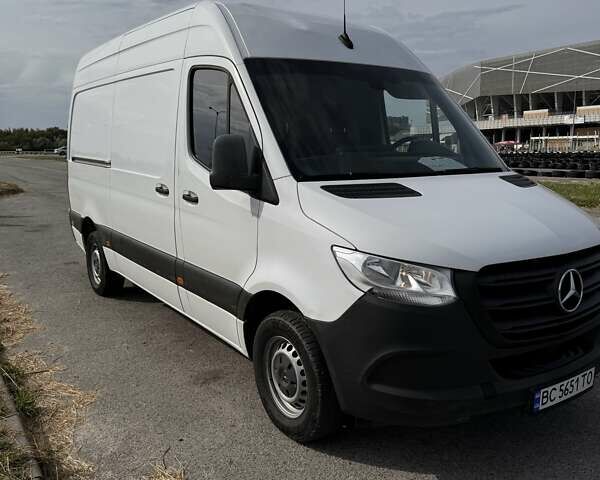 Білий Мерседес Sprinter, об'ємом двигуна 2.14 л та пробігом 265 тис. км за 21500 $, фото 1 на Automoto.ua