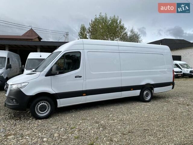 Белый Мерседес Sprinter, объемом двигателя 2.2 л и пробегом 193 тыс. км за 22400 $, фото 11 на Automoto.ua