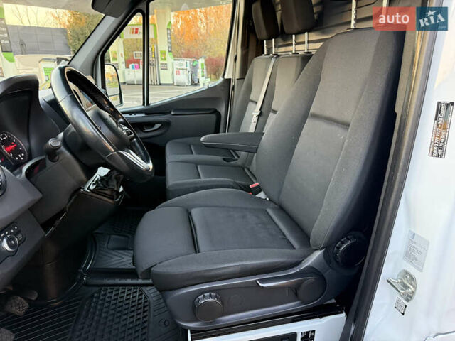 Білий Мерседес Sprinter, об'ємом двигуна 3 л та пробігом 260 тис. км за 34800 $, фото 37 на Automoto.ua