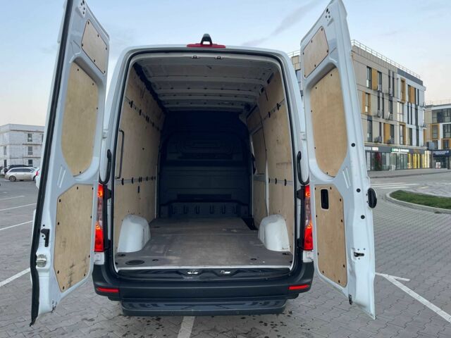 Білий Мерседес Sprinter, об'ємом двигуна 2.2 л та пробігом 284 тис. км за 25800 $, фото 4 на Automoto.ua