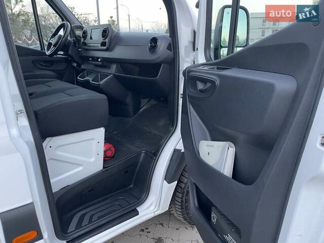 Білий Мерседес Sprinter, об'ємом двигуна 2.14 л та пробігом 284 тис. км за 25800 $, фото 25 на Automoto.ua