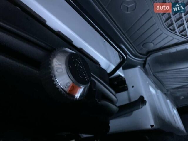 Білий Мерседес Sprinter, об'ємом двигуна 2.3 л та пробігом 140 тис. км за 23400 $, фото 51 на Automoto.ua