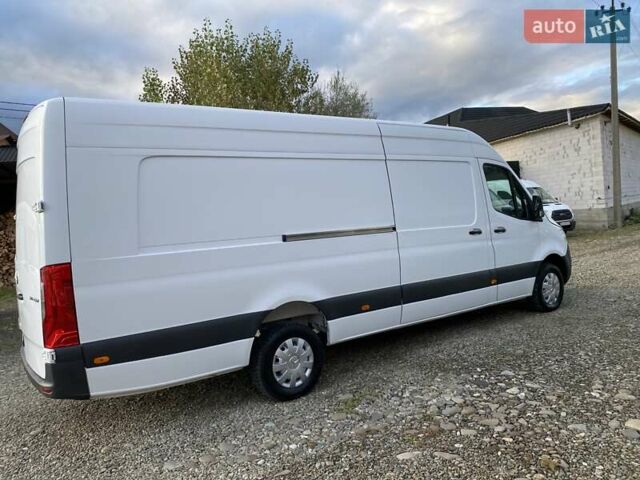 Белый Мерседес Sprinter, объемом двигателя 2.2 л и пробегом 150 тыс. км за 23370 $, фото 16 на Automoto.ua