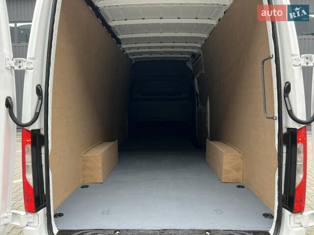 Білий Мерседес Sprinter, об'ємом двигуна 2.2 л та пробігом 249 тис. км за 23900 $, фото 91 на Automoto.ua