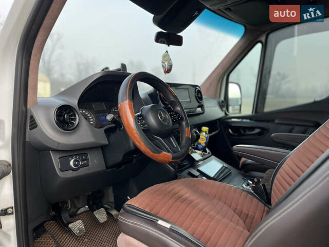 Білий Мерседес Sprinter, об'ємом двигуна 2.99 л та пробігом 386 тис. км за 44440 $, фото 10 на Automoto.ua