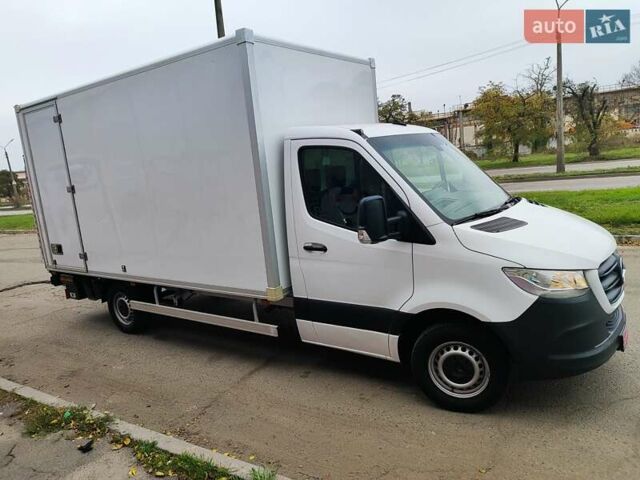 Белый Мерседес Sprinter, объемом двигателя 2.2 л и пробегом 246 тыс. км за 26499 $, фото 32 на Automoto.ua